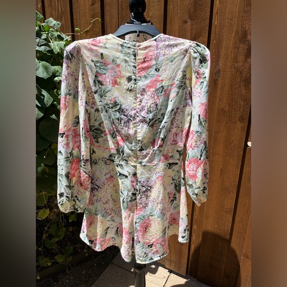 Faithfull the Brand Women’s Linen Floral Romper Yellow Pink Size 4 EUC - Picture 2 of 9